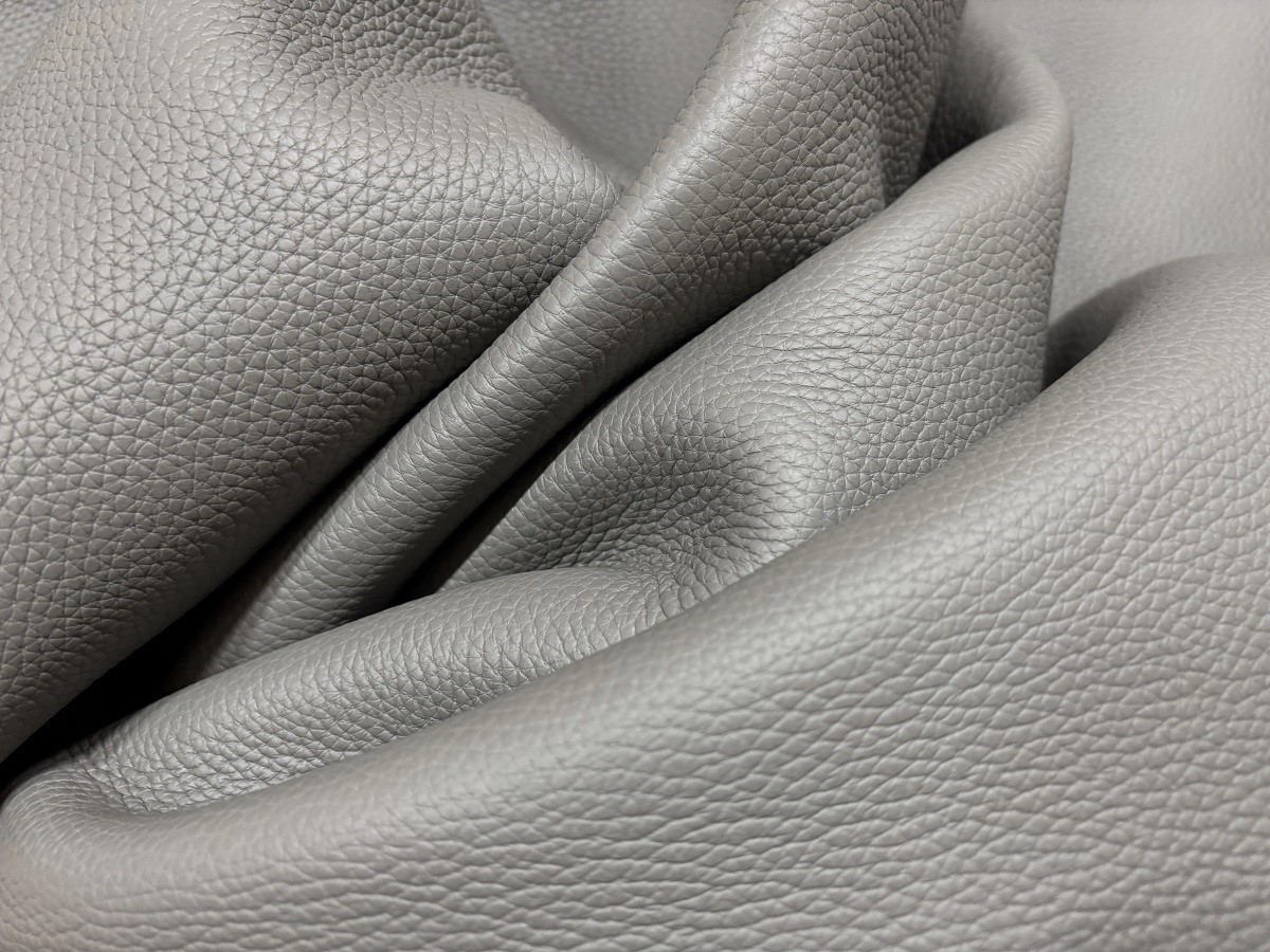 ラグーン トリヨンレザー